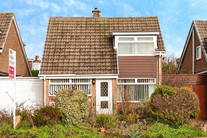 4 Bedroom Link Detached House For Sale In Queensmead, Beverley, HU17