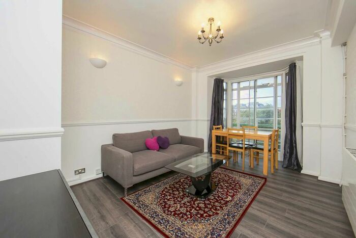 1 Bedroom Flat To Rent In Baker Street, Marylebone, London, NW1