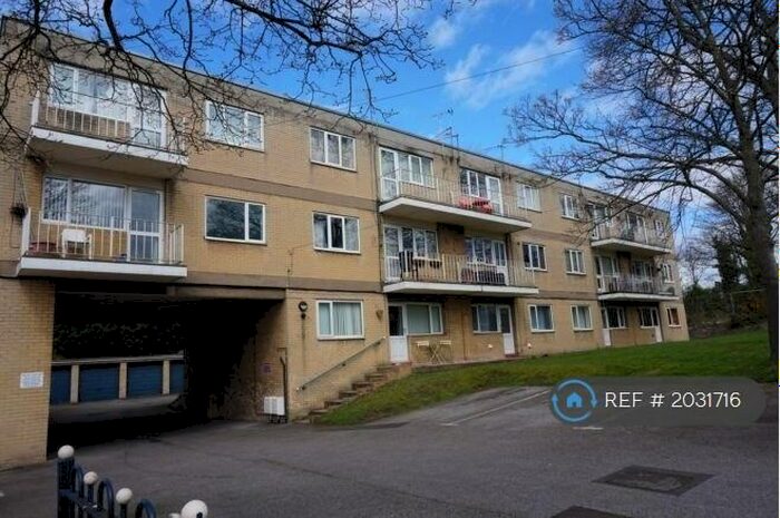 2 Bedroom Flat To Rent In Boswell Road, Doncaster, DN4