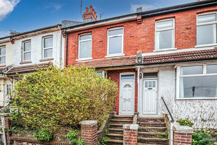3 Bedroom Terraced House To Rent In Nesbitt Road, Brighton, BN2