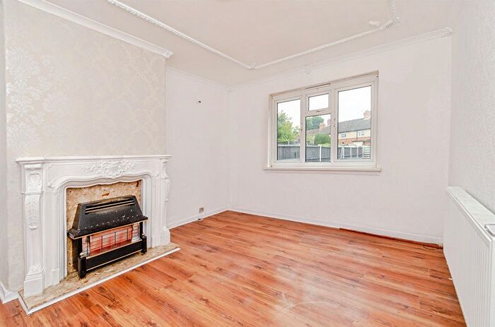 3 Bedroom End Terrace House For Sale In Churchfields Road, Wednesbury, WS10