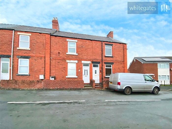 3 Bedroom Terraced House To Rent In Yale Street, LL14