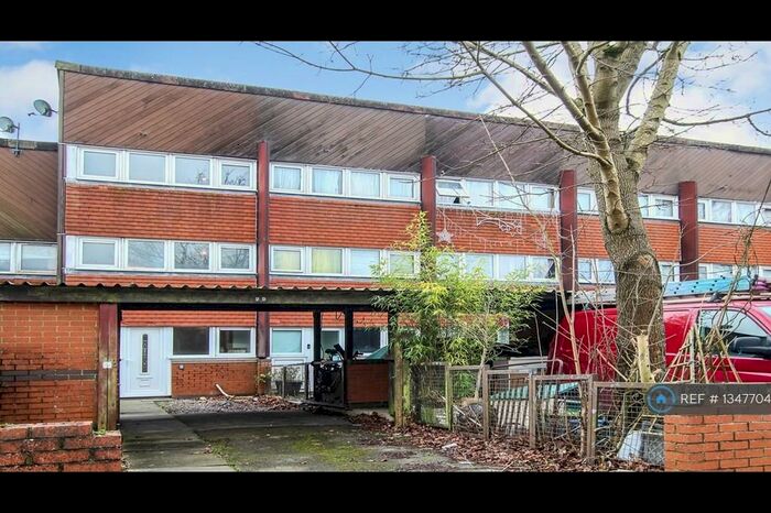 4 Bedroom Terraced House To Rent In Weavers Hill, Fullers Slade, Milton Keynes, MK11