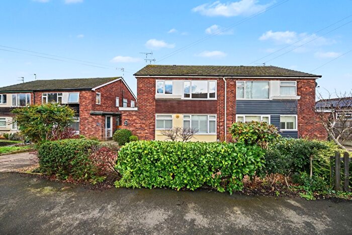 2 Bedroom Maisonette For Sale In Freemantle Road, Bilton, Rugby, CV22