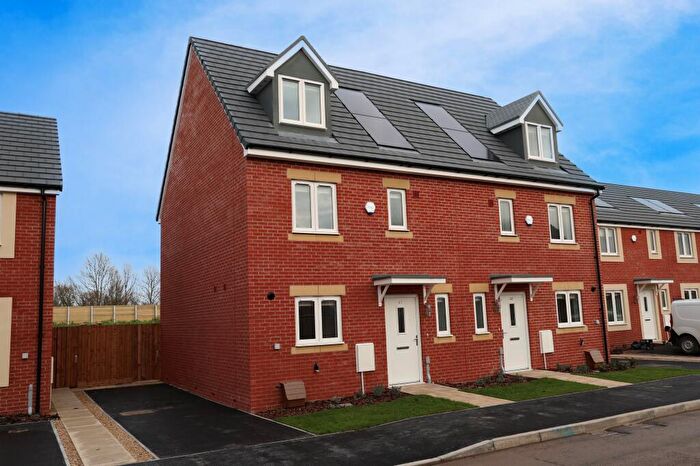 4 Bedroom House To Rent In Mallais Way, Bristol, BS10