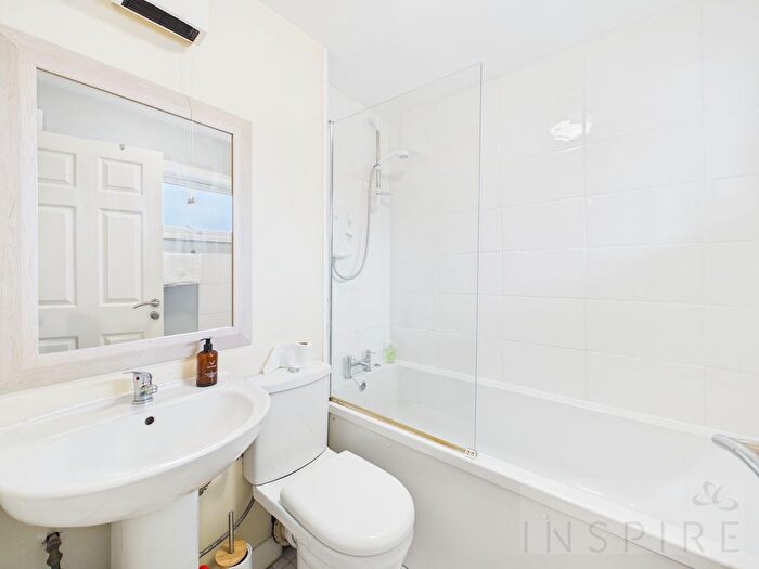 1 Bedroom Property To Rent In Barnfield Road, Caledonian House, RH10