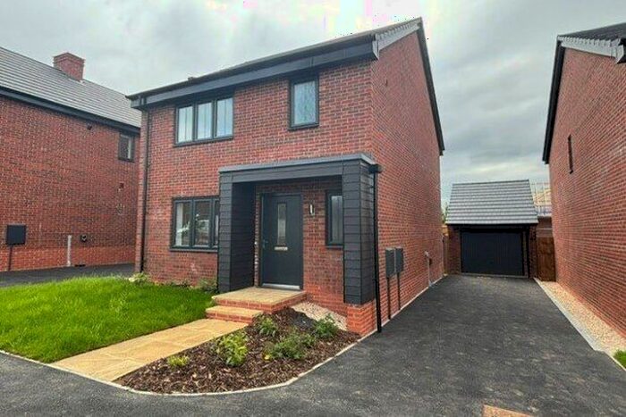 3 Bedroom Property To Rent In Springfield Drive, Derby, DE22