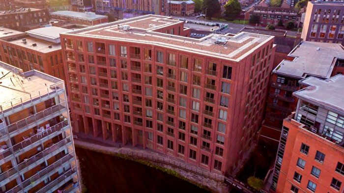 2 Bedroom Apartment To Rent In Excelsior Works, Castlefield, M15