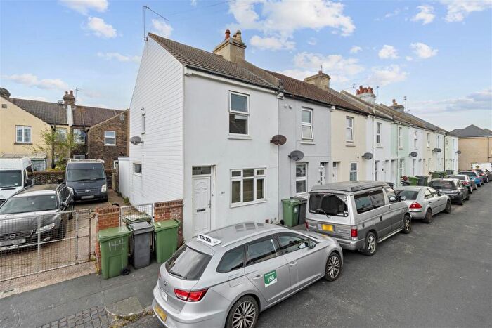 2 Bedroom House For Sale In Longstone Road, Eastbourne, BN22
