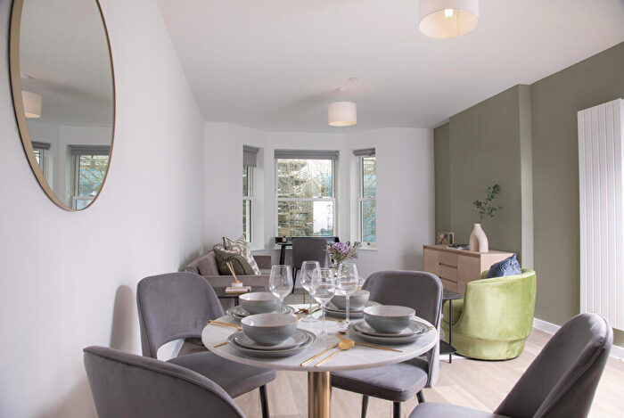 1 Bedroom Apartment To Rent In East Street, Farnham, Surrey, GU9