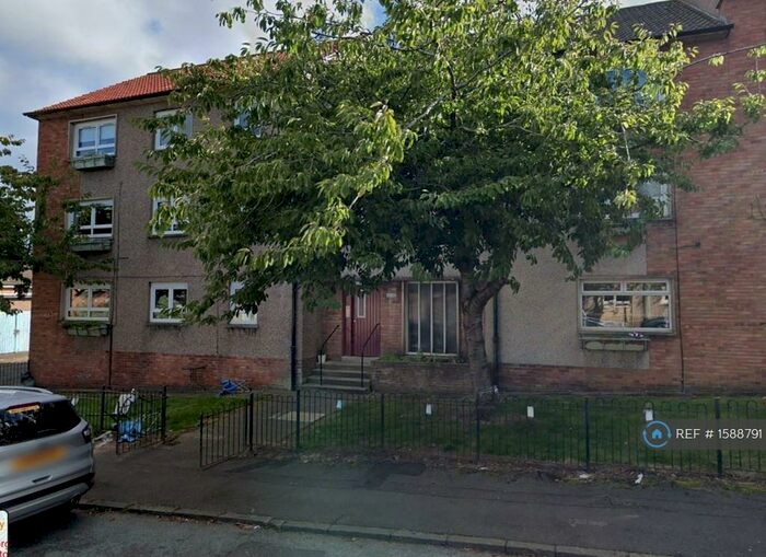 2 Bedroom Flat To Rent In Morgan Street, Hamilton, ML3