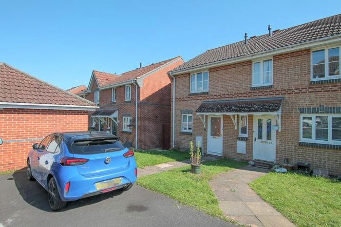 2 Bedroom Semi-Detached House To Rent In Lovage Road, Whiteley, Fareham, PO15
