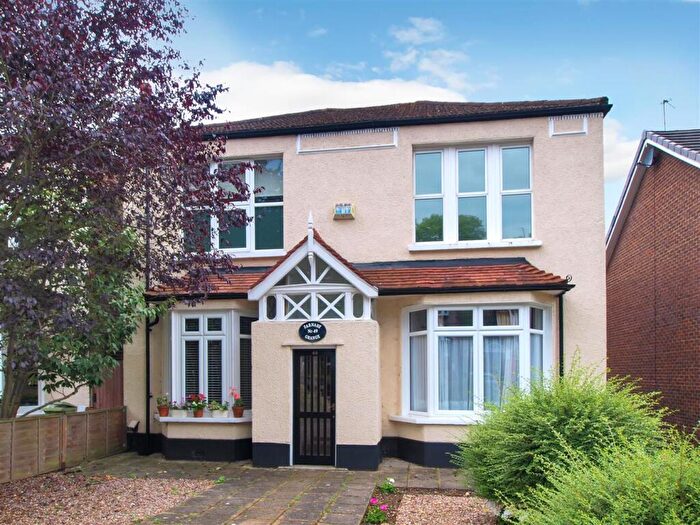 1 Bedroom Apartment To Rent In Farnaby Road, Shortlands, Bromley, BR1