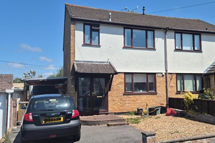3 Bedroom Semi-Detached House For Sale In Anchor Way, Pill, Bristol, BS20