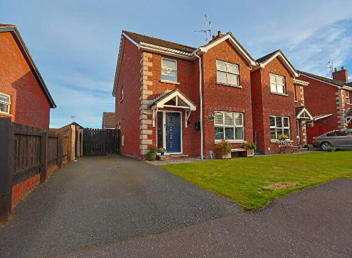 3 Bedroom Semi-Detached House For Sale In Moss View, Craigavon, BT66