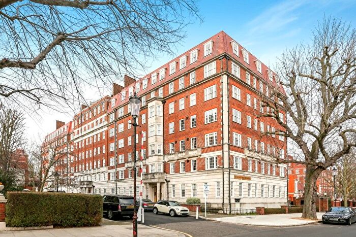 3 Bedroom Flat To Rent In Duchess Of Bedford House, Kensington, London, W8