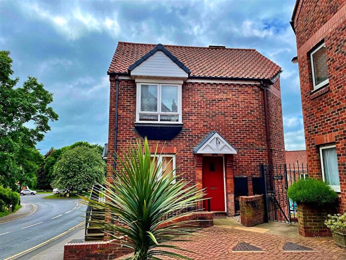 1 Bedroom Flat For Sale In Bedern Bank, Ripon, North Yorkshire, HG4