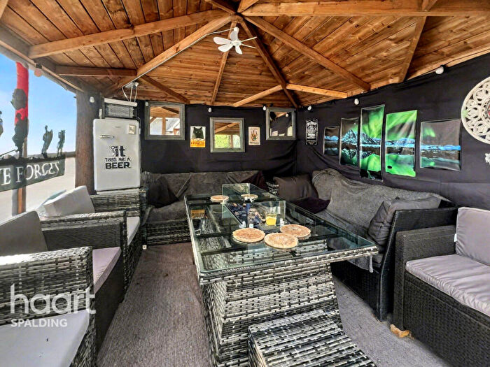 2 Bedroom Semi-Detached House For Sale In River Lane, Moulton, PE12