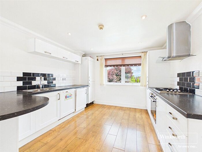 2 Bedroom Flat To Rent In The Dove, Orts Road, Reading, Berkshire, RG1