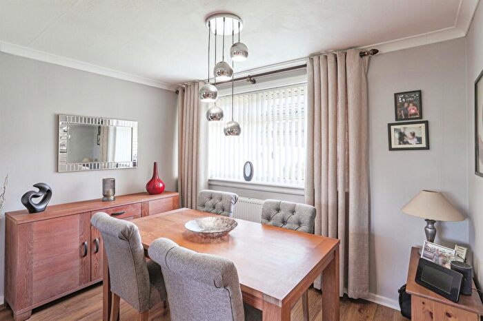 3 Bedroom Terraced House For Sale In Stanks Lane North, Leeds, LS14