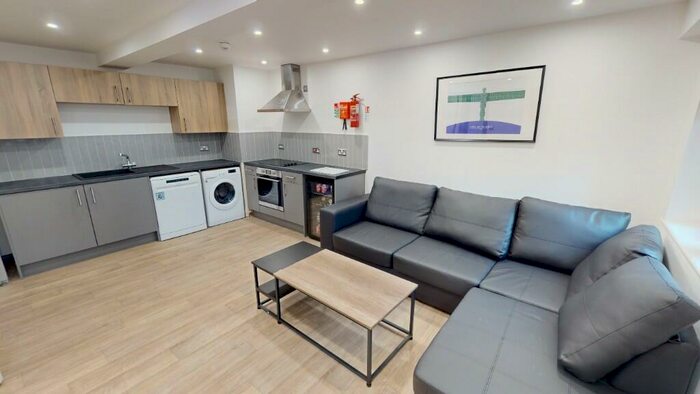 6 Bedroom Apartment To Rent In Stepney Lane, Newcastle Upon Tyne, NE1