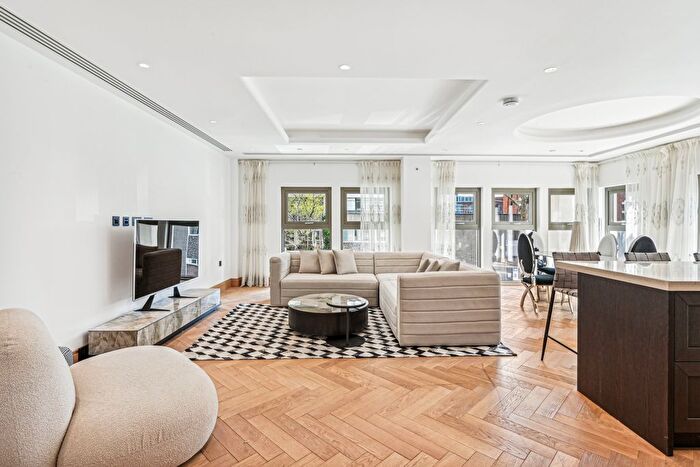 3 Bedroom Flat To Rent In John Islip Street, Westminster, SW1P