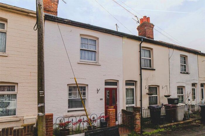 2 Bedroom Terraced House To Rent In Waldeck Street, Reading, Berkshire, RG1