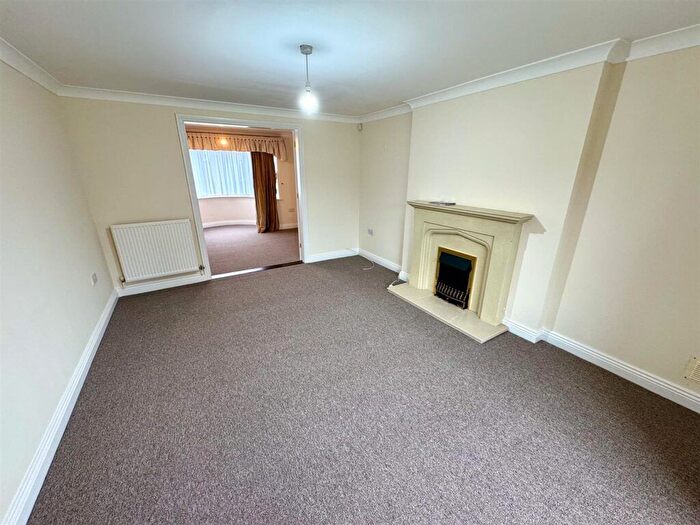 5 Bedroom Detached House To Rent In Duncombe Road, Leicester, LE3