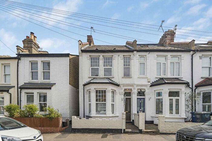 3 Bedroom House To Rent In Brackenbury Road, East Finchley, N2