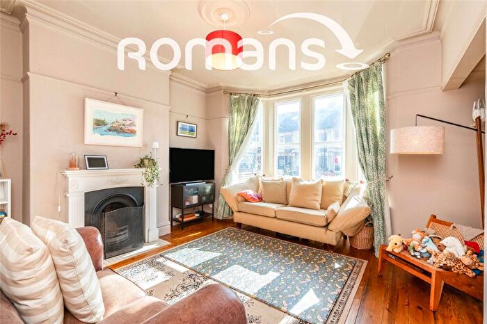 5 Bedroom House To Rent In Redcatch Road, Bristol, BS4