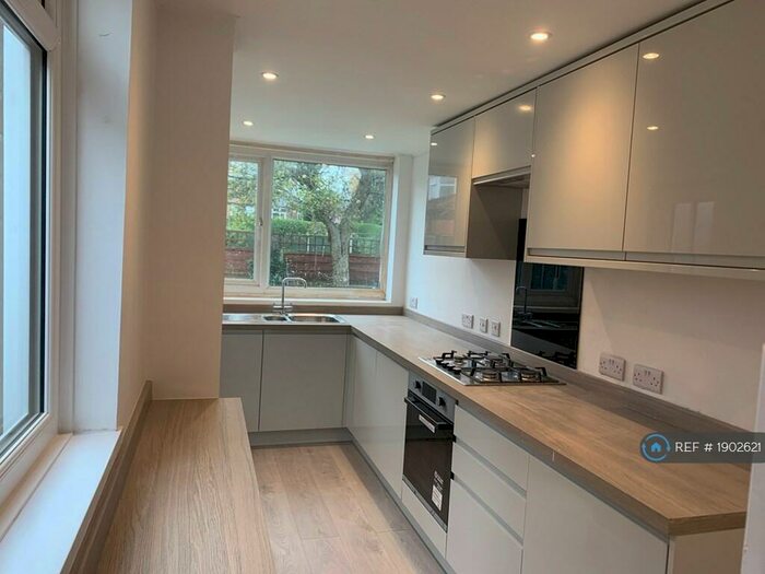 3 Bedroom Semi-Detached House To Rent In Cottonfield Road, Manchester, M20