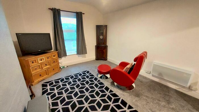 1 Bedroom Flat To Rent In Alexandria Drive, Lytham St. Annes, FY8