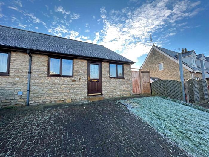 2 Bedroom Bungalow To Rent In Harrold Road, Lavendon, MK46