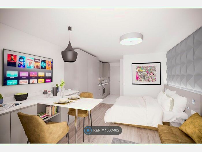 Studio To Rent In Churchill Way, Macclesfield SK11