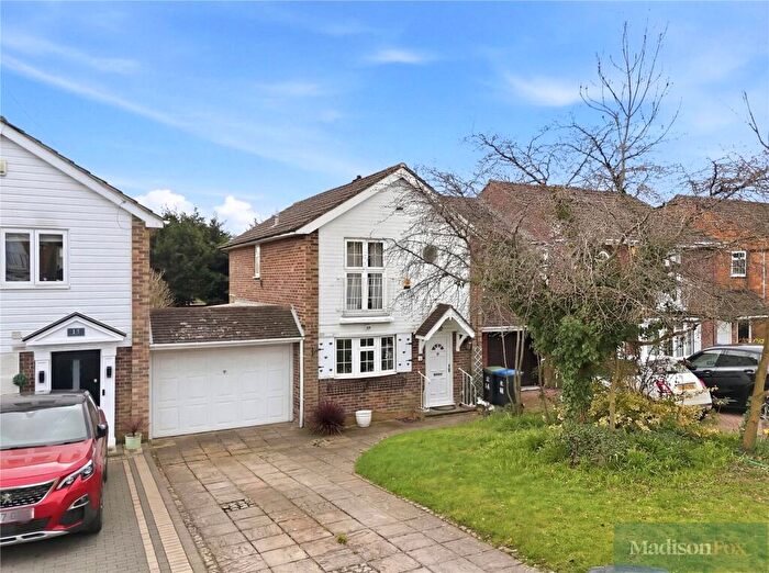 3 Bedroom Semi-Detached House To Rent In Alderton Rise, Loughton, Essex, IG10
