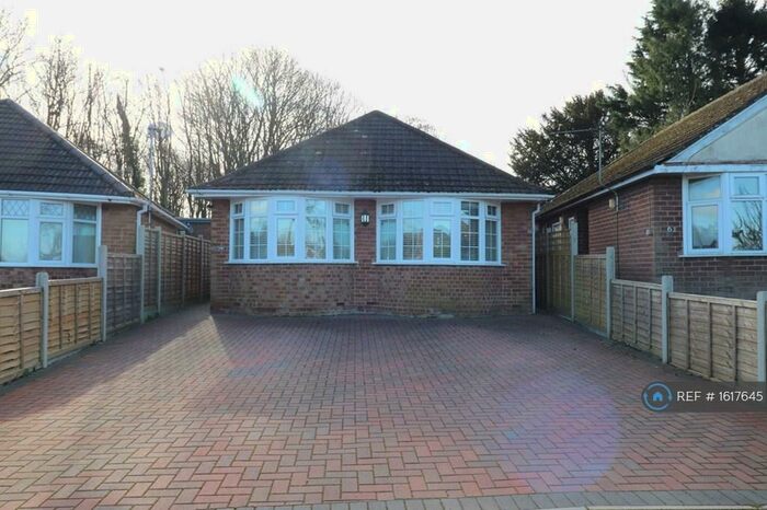 3 Bedroom Bungalow To Rent In Woodland Avenue, Overstone, Northampton, NN6
