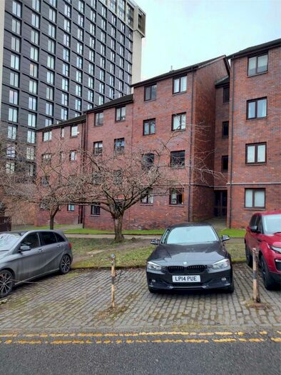 1 Bedroom Flat To Rent In Hanover Court, North Frederick Path, Glasgow, G1