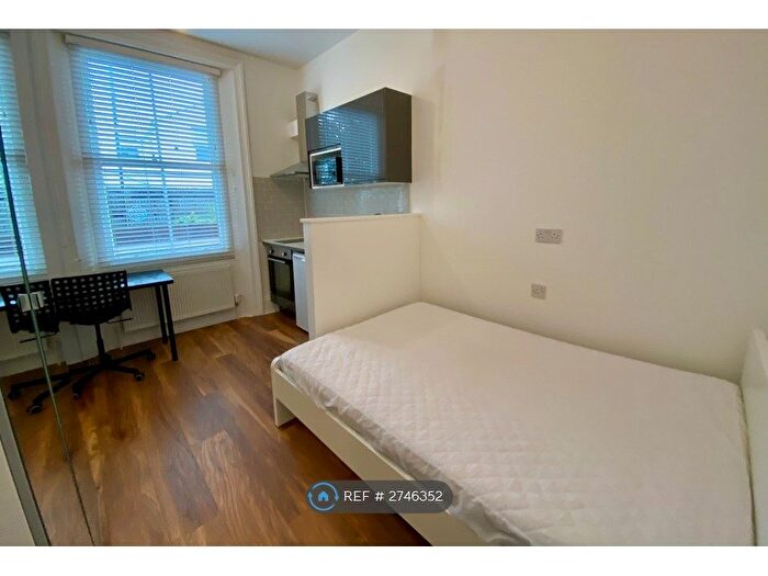 1 Bedroom Flat To Rent In Seafield Road, Hove, BN3