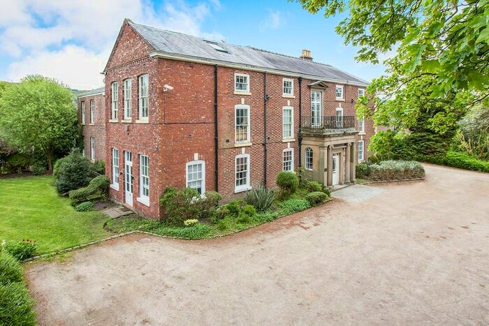 1 Bedroom Flat To Rent In Brocklehurst Avenue, Macclesfield, Cheshire, SK10