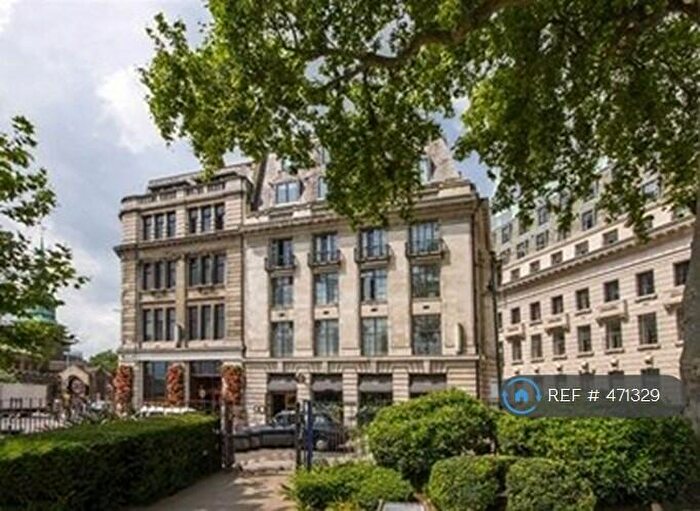 2 Bedroom Flat To Rent In Trinity Square, London, EC3N