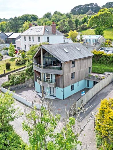 4 Bedroom Detached House For Sale In Carnmarth, Convenient For Truro, Falmouth And Redruth, Cornwall, TR16