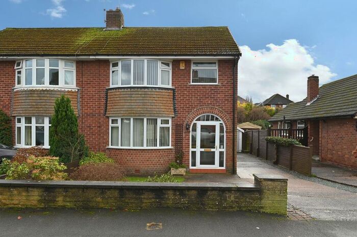 3 Bedroom Semi-Detached House To Rent In Portland Close, Mickleover, Derby, DE3