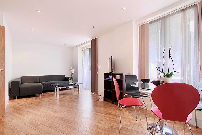 3 Bedroom Flat To Rent In Rowcross Street, London, SE1