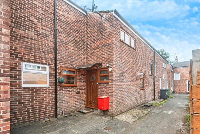 3 Bedroom Terraced House For Sale In Butler Close, Basingstoke, Hampshire, RG22