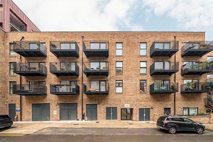 1 Bedroom Flat For Sale In Rolfe Terrace, Woolwich, SE18