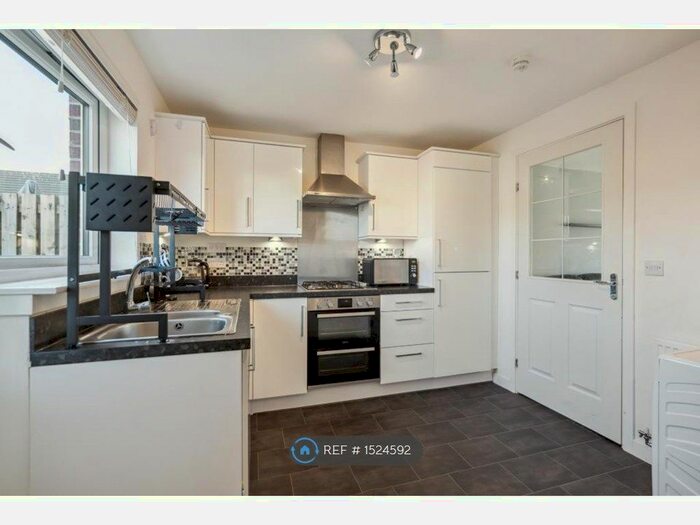 2 Bedroom Terraced House To Rent In National Drive, Glasgow, G43