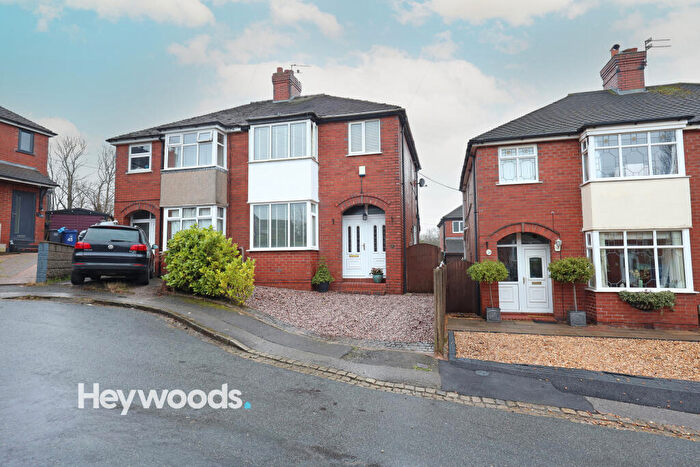 3 Bedroom Semi-Detached House For Sale In Rosendale Avenue, Chesterton, Newcastle-under-Lyme, Staffordshire, ST5