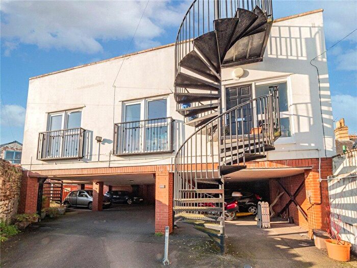 2 Bedroom Duplex For Sale In Severn Road, Cardiff, CF11