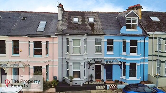 5 Bedroom Terraced House For Sale In Brandreth Road, Plymouth, PL3