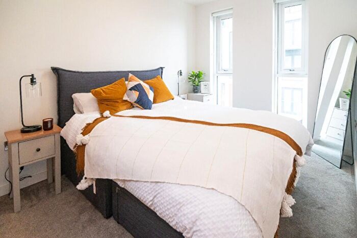 2 Bedroom Apartment To Rent In The Slate Yard, Stanley Street, Manchester, M3